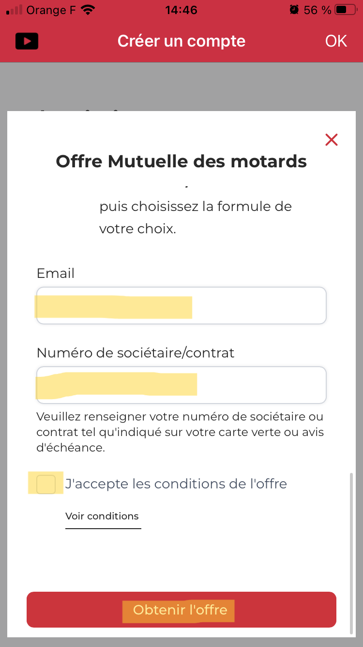 Exemple de la Page de souscription à l'offre de la Mutuelle des Motards sur l'application In&Motion. L'utilisateur est invité à entrer son email et son numéro de sociétaire/contrat pour accéder à l'offre. Un message précise que le numéro de sociétaire ou de contrat doit être noté. L'utilisateur doit également accepter les conditions de l'offre avant de cliquer sur le bouton rouge "Obtenir l'offre" pour finaliser la souscription.